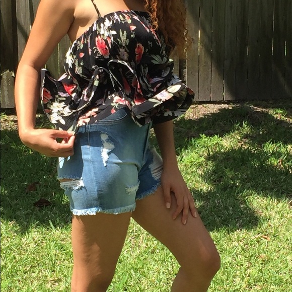 Top - Picture 3 of 3